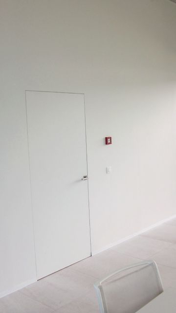 Argenta Invisidoor kader Basic deurblad voorlak wit